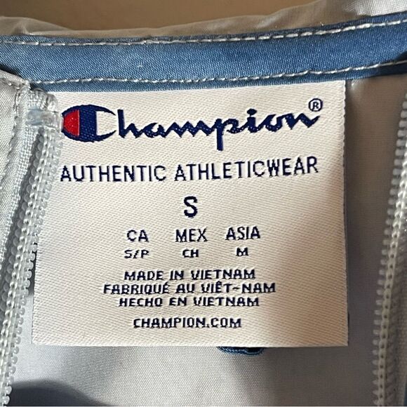 🔥 NWT Champion Packable Stadium windbreaker Jacket – Sky & Cloud dye -Men Small - Picture 6 of 14